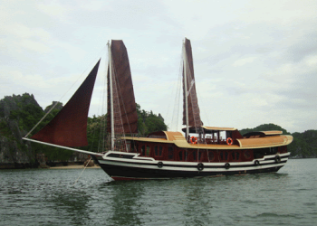 Jonque privée à Lan Ha