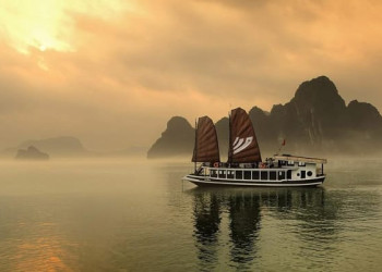 Jonque privée à Ha Long