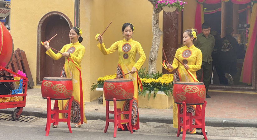 le-temple-de-Bach_Ma-à-Hanoi