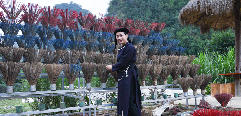 Les-encens-séchés-a-Cao-Bang