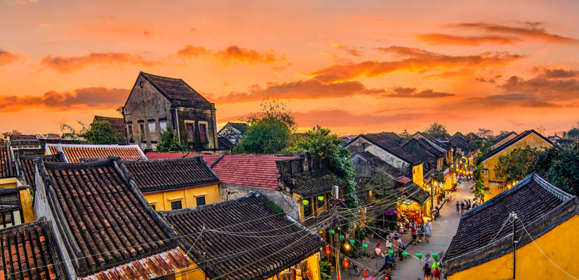 Le-coucher-du-soleil-a-hoi-an