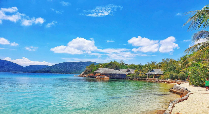 Ile-de-Baleine-Nha-Trang-Vietnam