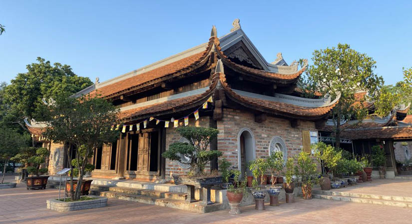 la-pagode-de-Kim-Lien-a-Hanoi