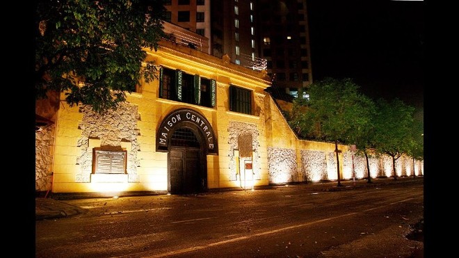 La-prison-de-Hoa-Lo