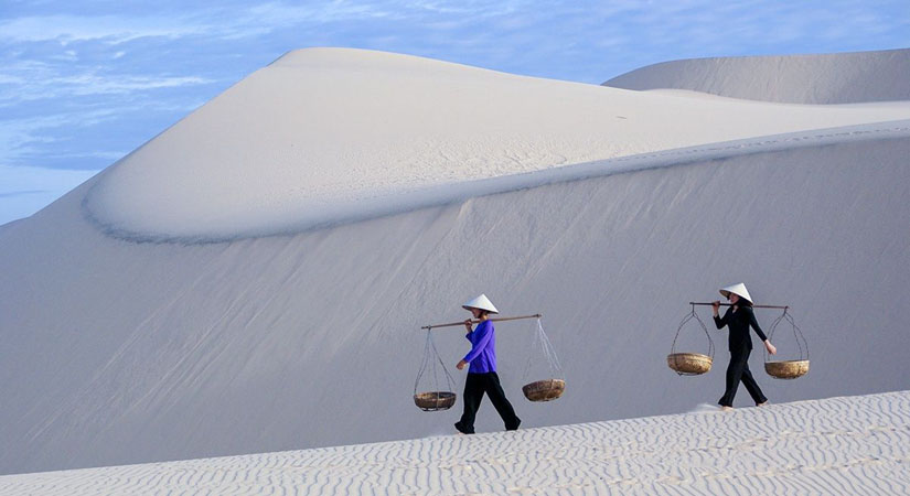 Dune-de-sable-blanc-a-Mui-Ne