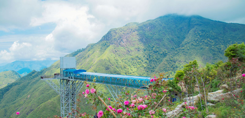Pont-en-verre-de-O-Quy-Ho