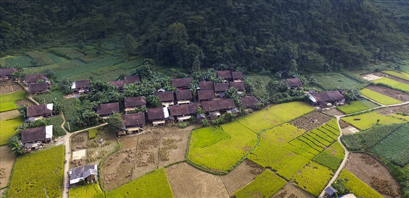 Le-village-des-encens-de-Phja-Thap-a-Cao-Bang