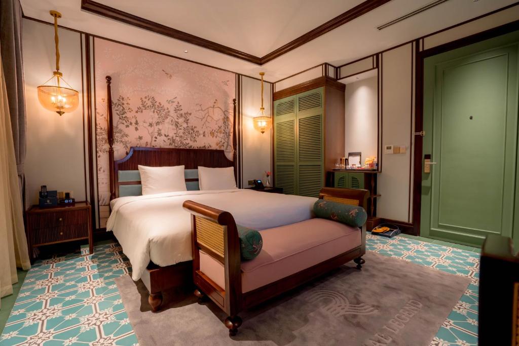 Regal_House_Quang_Binh