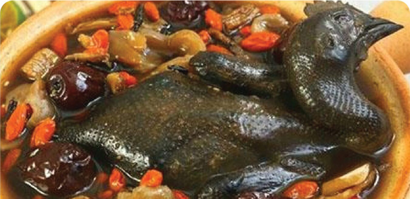 Poulet-noir-aux-plantes-medicinales-a-Sapa