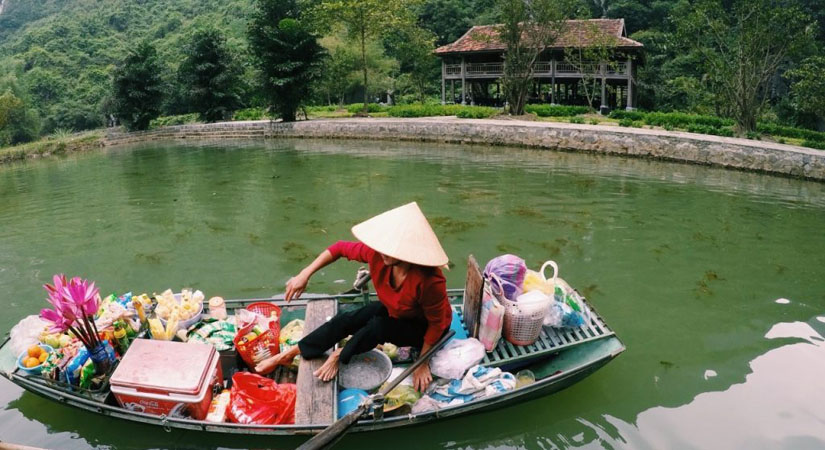 Marche-flottant-a-Tam-Coc