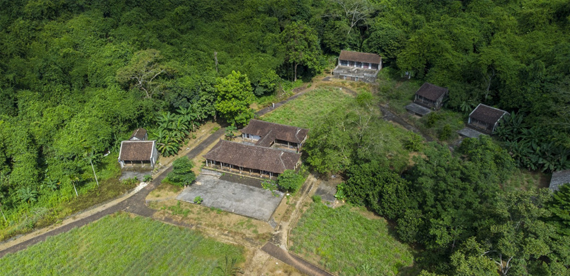 village-Viet-Hai-Cat-Ba