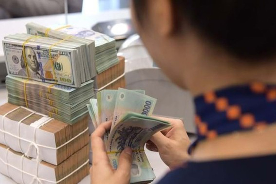 Changer-dargent-au-Vietnam