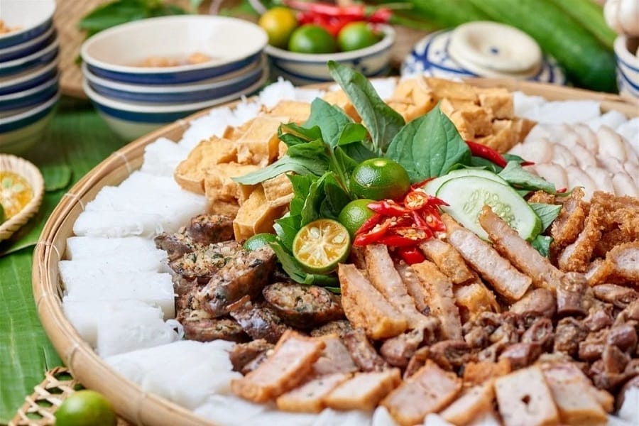 Bún đậu mắm tôm, star cuisine de rue vietnamienne