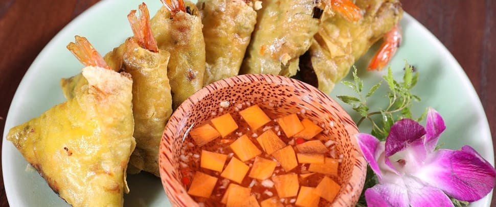 Banh Tom Ho Tay