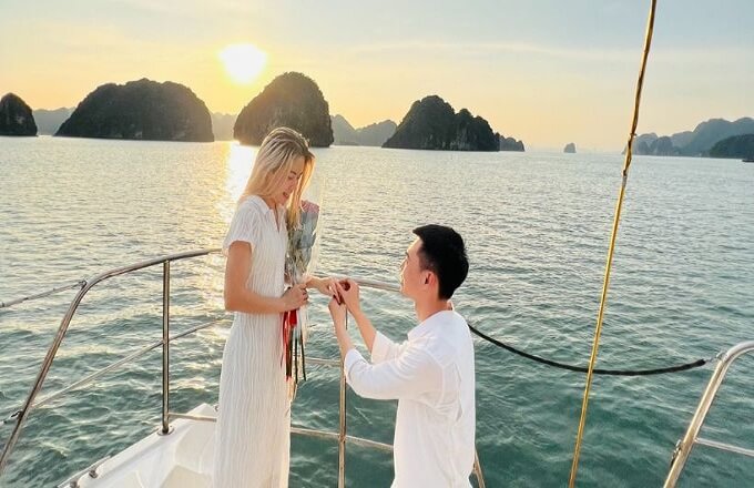 La baie d'Halong est une destination très romantique