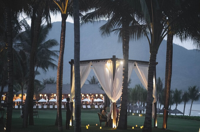 Diner en amoureux au complexe The Anam, sur la péninsule immaculée de Cam Ranh