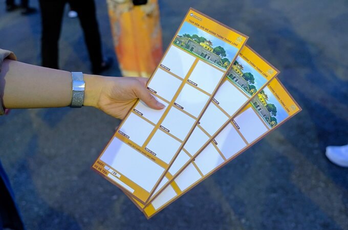 Un ticket vous sera remis à décoder à la fin du trajet