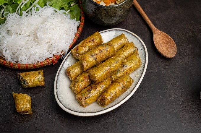 Le Nem, rouleaux impériaux vietnamiens frits