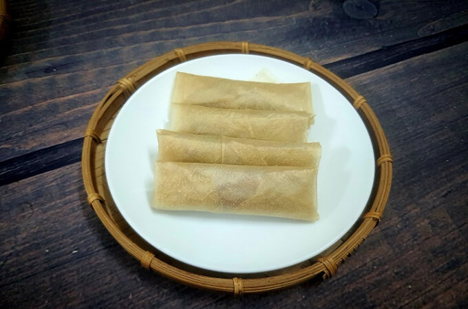 Les nems avec deux couches de croûte