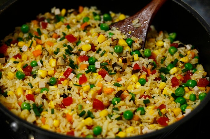 Remuez bien jusqu’à ce que les ingrédients soient cuits