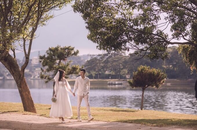 Lac de Xuan Huong est toujours une destination de prédilection pour les couples