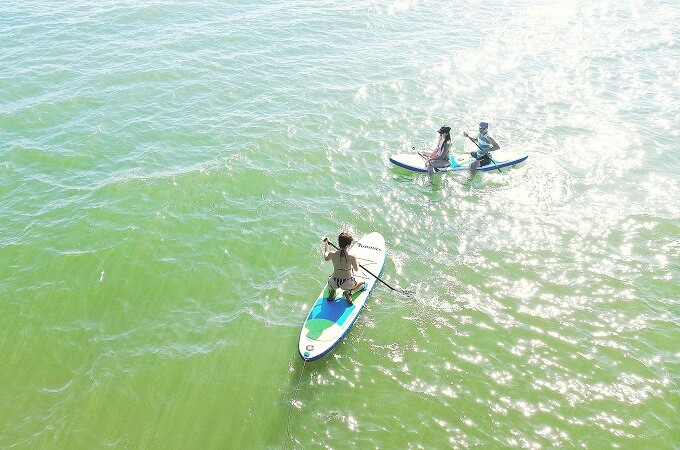 Le lac de Tri An offre un espace de pagaie assez romantique et poétique