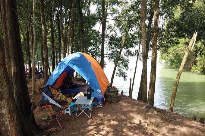 Site de camping extrêmement intéressant à proximité de Saigon, Tri An