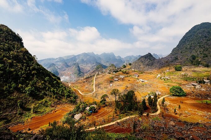 Le géoparc du plateau karstique de Dong Van est très célèbre à Ha Giang
