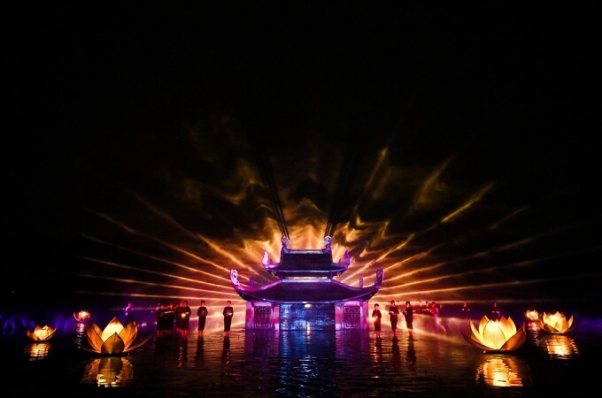 La Quintessence du Tonkin est une performance réelle sur un lac de 4300 mètres carrés