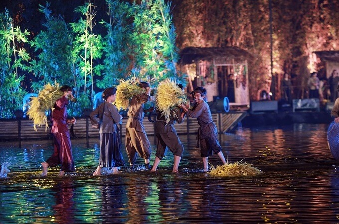 Voyagez dans la vie des agriculteurs du nord à travers des performances son et lumière