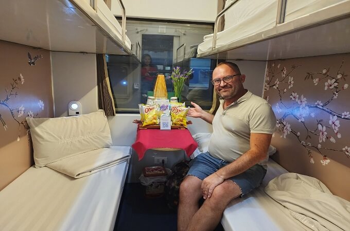 Les lits et les toilettes sont entièrement remplacés permettant aux passagers d’être plus à l’aise