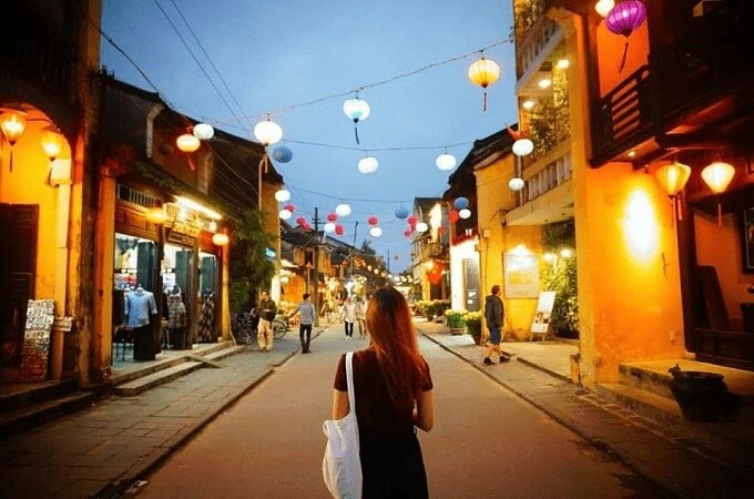 Hoi An est très charmante à la nuit tombée
