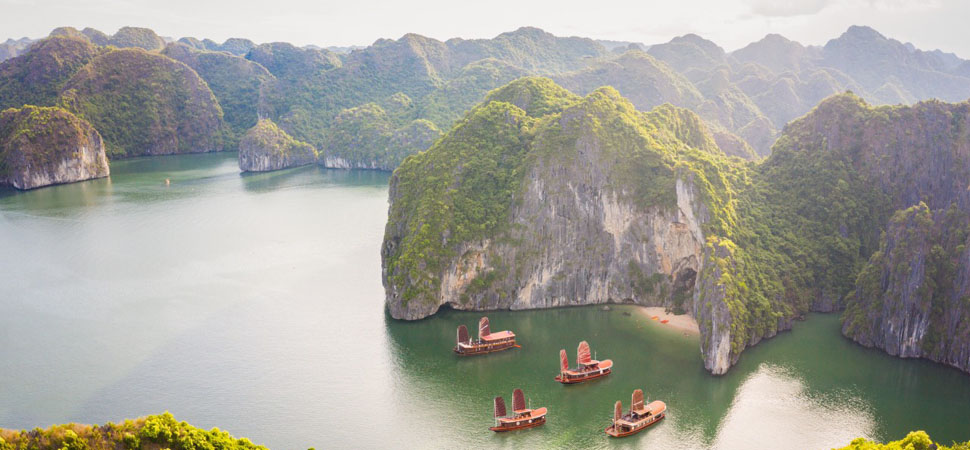 Croisière baie Halong 3 jours 2 nuits grotte surprises