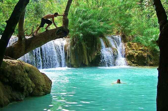 Cascade de Kuang Si, grande fierté du peuple Laotien
