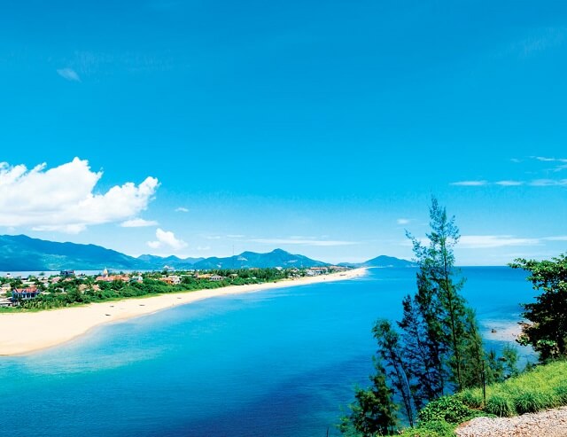 Plage Lang Co à Hue