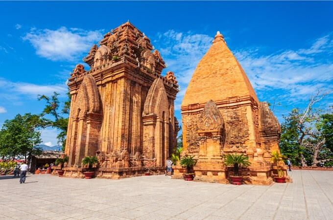 Les tours Ponagar, un trésor architectural des Cham