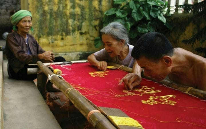 villages artisanaux visiter Ninh Binh broderie