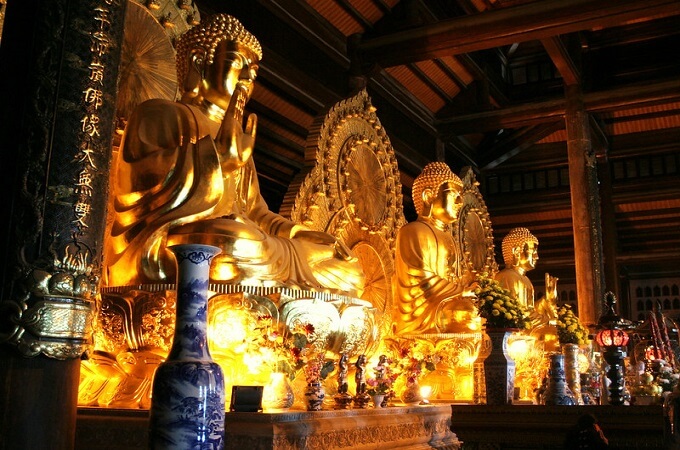 La pagode Bai Dinh, lieu saint à Ninh Binh