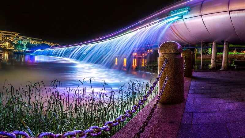 Le pont de la lumière des étoiles « Ánh Sao »