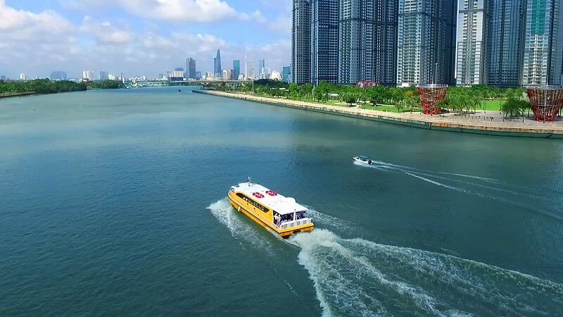 Service exclusif « Saigon Waterbus »