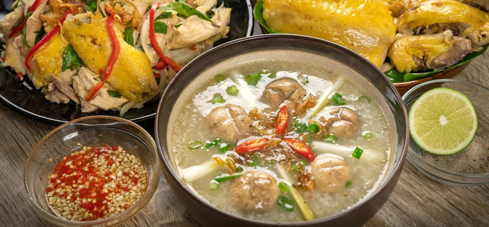 Soupe au poulet Vietnamienne