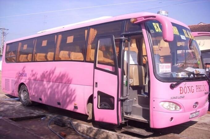 Autobus ou bus de voyages en direction Tay Ninh