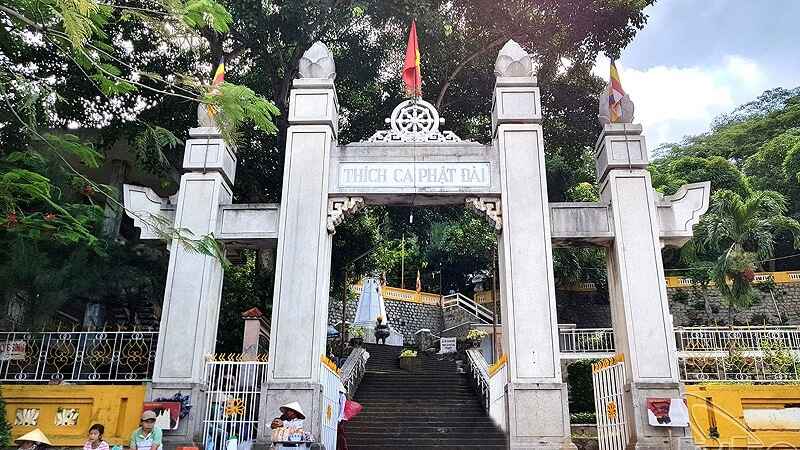 La porte d’entrée « Cổng Tam Quan »