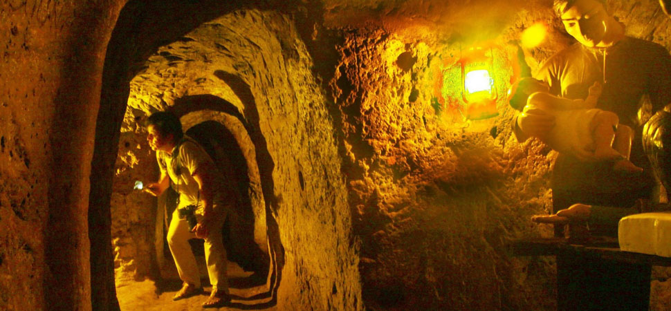 Les-tunnels-de-Vinh-Moc