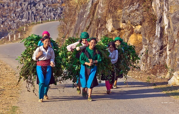 En allant au marché, Ha Giang