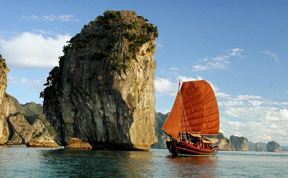 Croisière dans la baie d'Halong