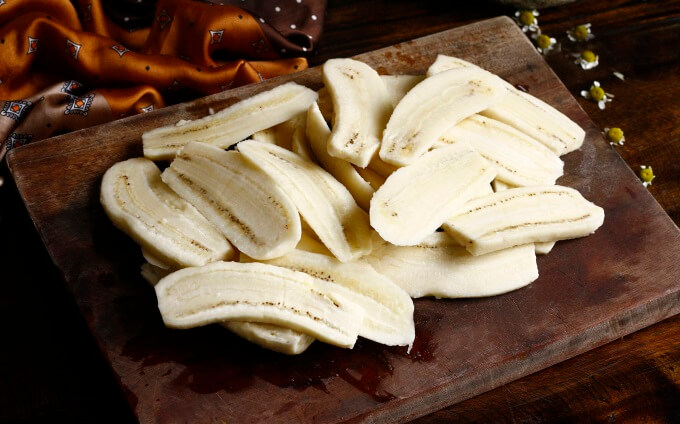 Couper les bananes en lanières