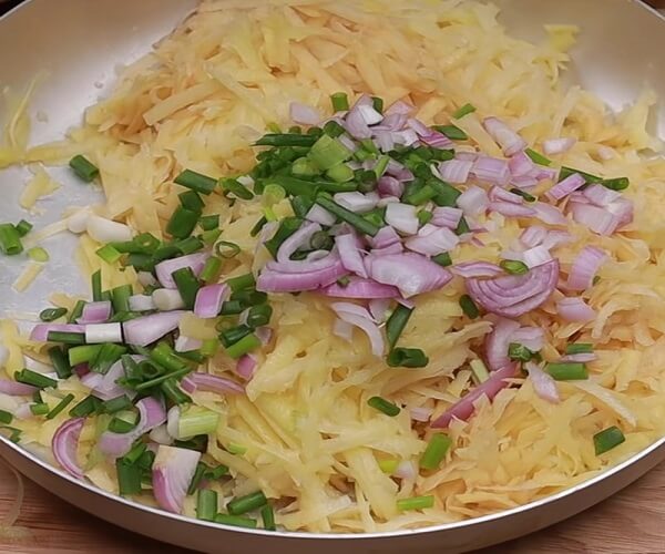 Échalote, ciboulette et pommes de terre