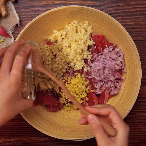 Faire mariner le bœuf