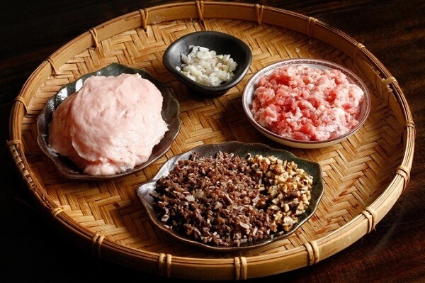 Les ingrédients pour la gelée de porc